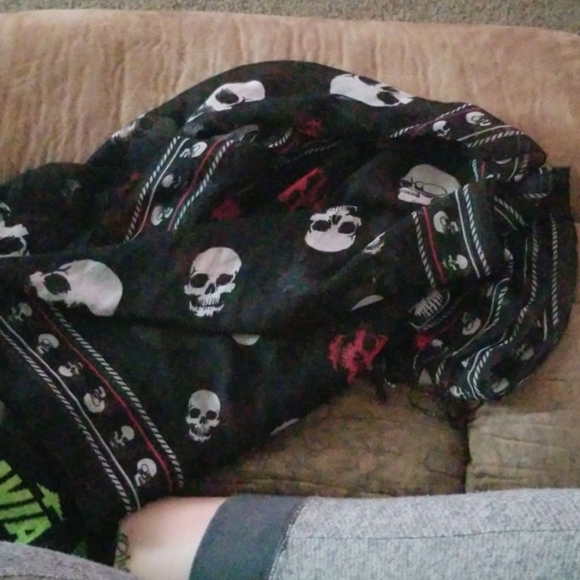 Wrap - Picture 2 of 2